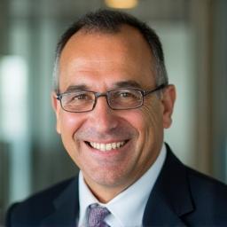 Juan Pérez Director General